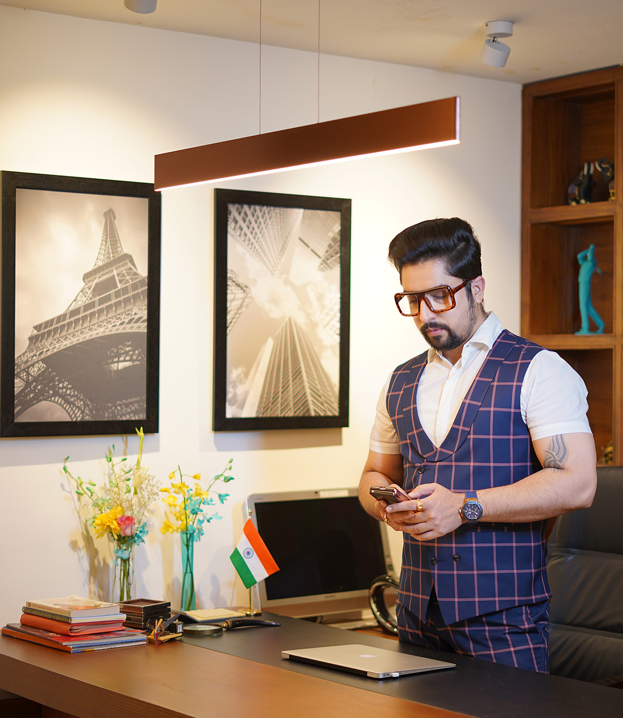 Astrologer Hitesh – World Famous Celebrity Astrologer